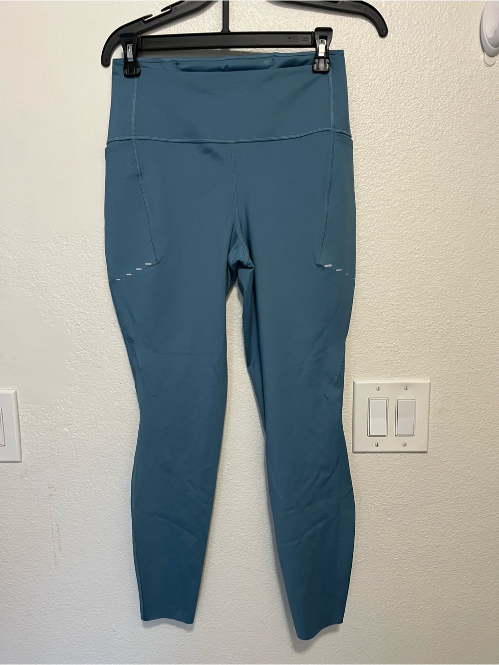 High-Waist Active Leggings in Teal Blue